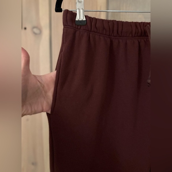 HDYWT Classic Oversized Sweat Set-Maroon - Picture 10 of 16